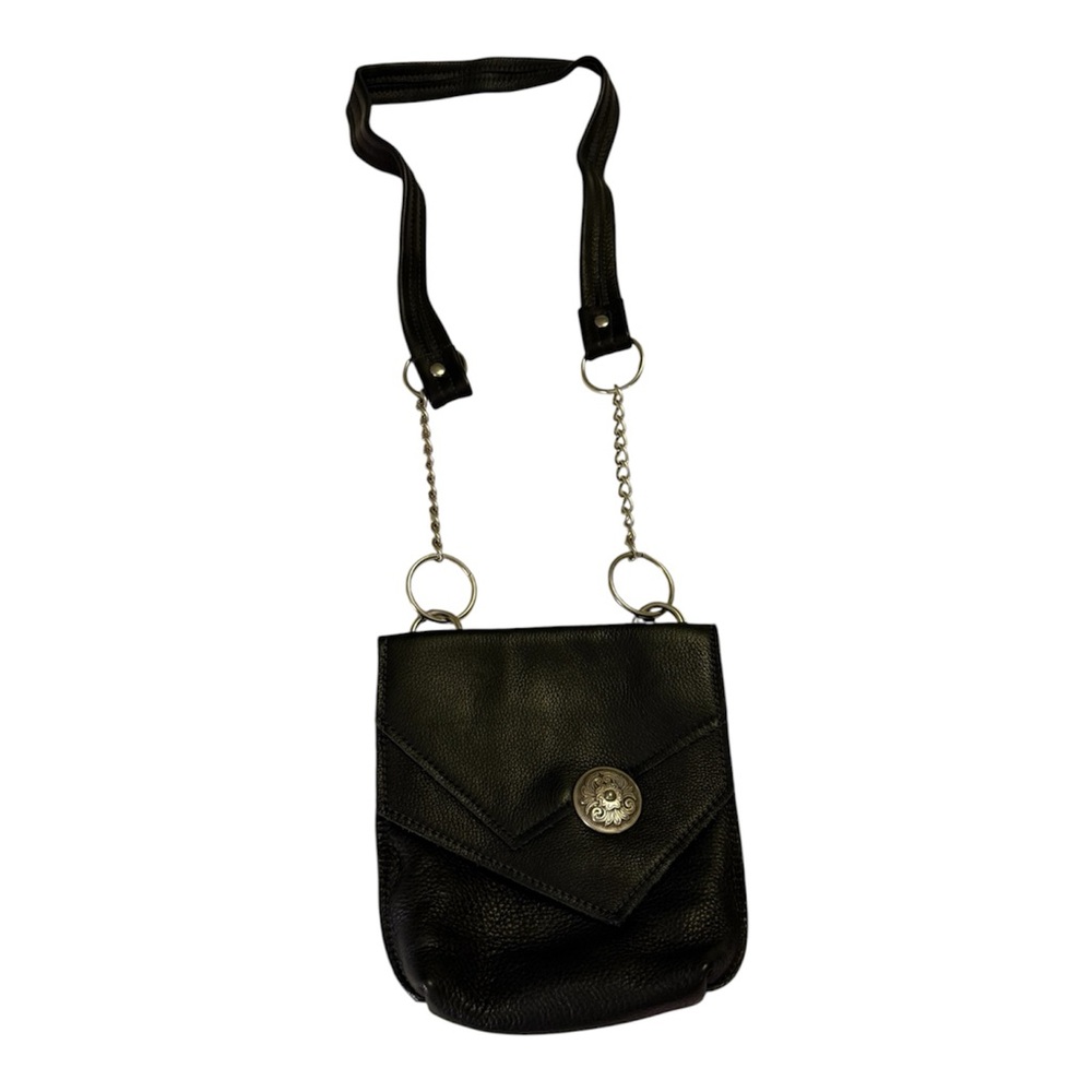 Compact Black Crossbody Bag with Chain Accent